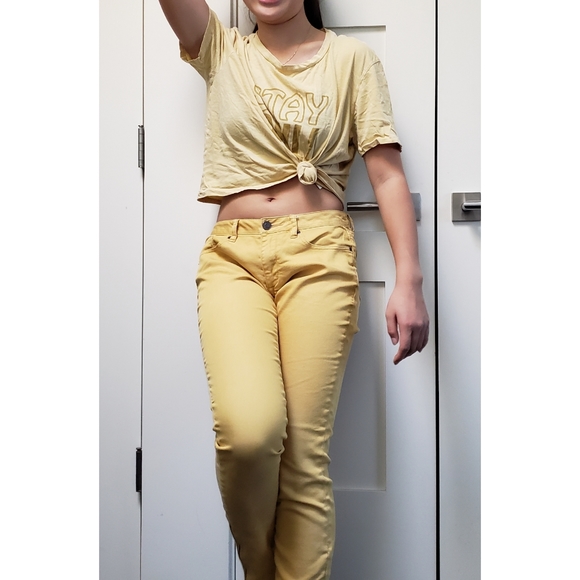 Joe Fresh Denim - Sunny Yellow Joe Fresh Zipper Ankle Jeans - Size 6